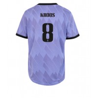 Real Madrid Toni Kroos #8 Udebanetrøje Dame 2022-23 Kortærmet